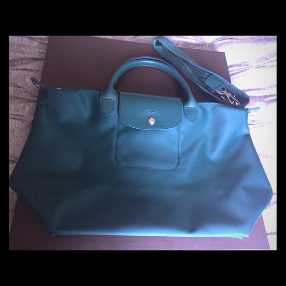 longchamp emerald green