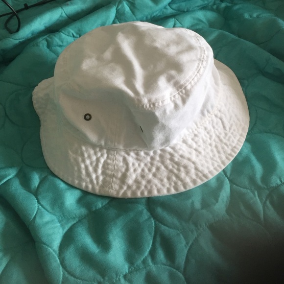 White Bucket Hat