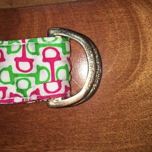 Vineyard vines belt