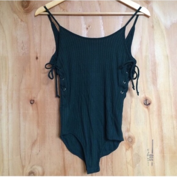 Side lace up bodysuit low back bodysuit LAST ONE - Picture 2 of 4