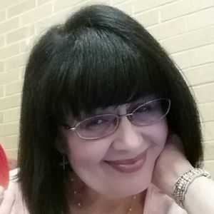 Meet your Posher, Sharon