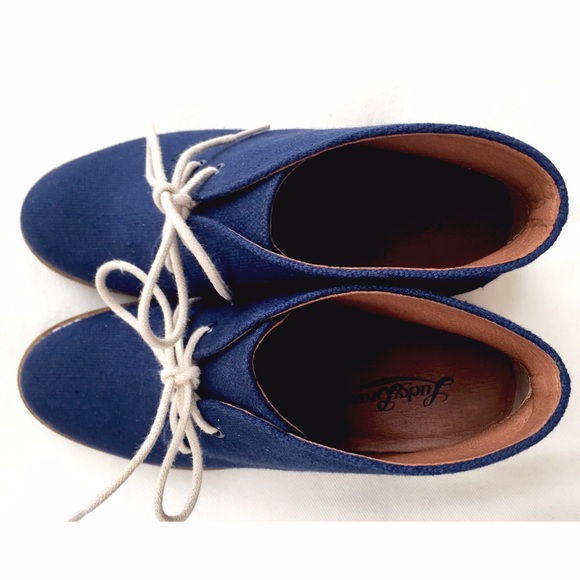 1 DAY NEW Lucky Brand navy blue canvas booties - Picture 3 of 4