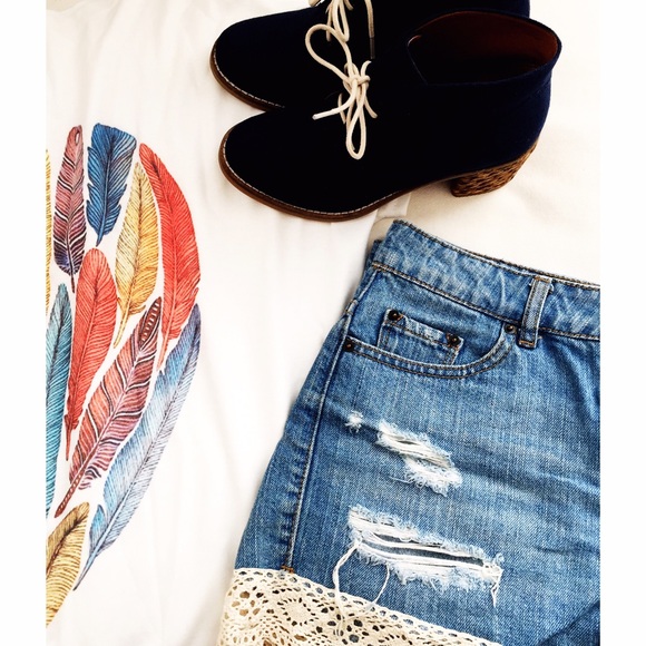 1 DAY NEW Lucky Brand navy blue canvas booties - Picture 2 of 4