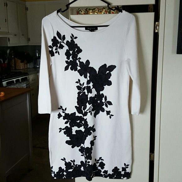 White house black market tunic