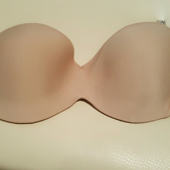 Convertible Strapless bra, never worn.