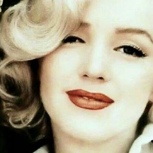 Cleaning out💘 accepting ridiculous offers