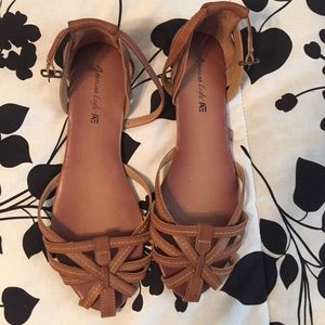 American Eagle sandals