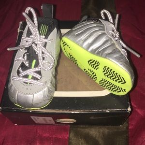 Infant Nike Neon Foam Posite