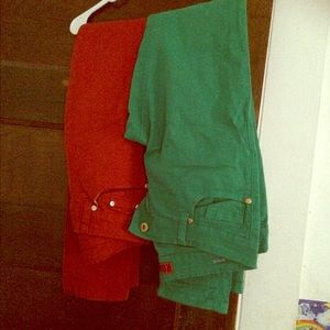 Colored skinny jeans