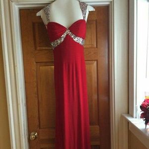 Red "Night Moves" Prom Collection