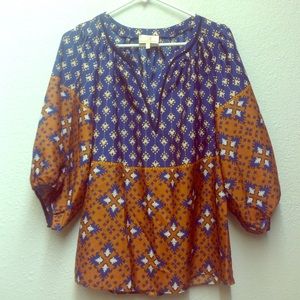 🔹Retro V-neck blouse 🔸