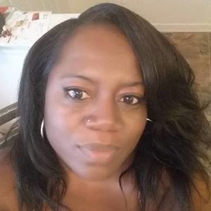 Meet your Posher, Pamela