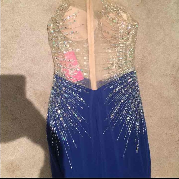 SOLD - Picture 2 of 4