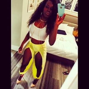 Meet your Posher, Kee