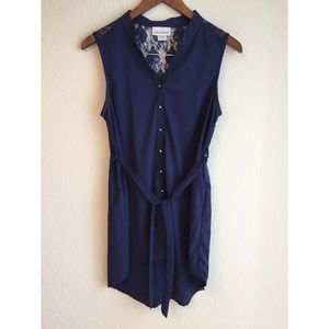 Navy blue maternity tunic with lace back