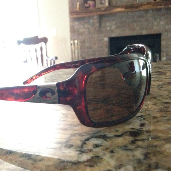 Costa Del Mar Isabela