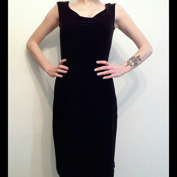 Vintage Guess Black Velvet Formal Dress