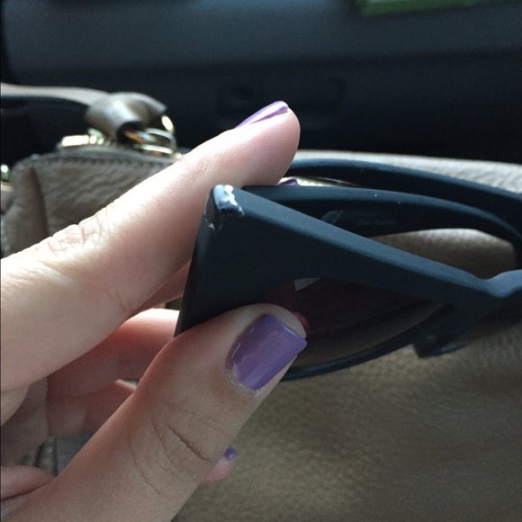 Additional quay matte sunglasses photos
