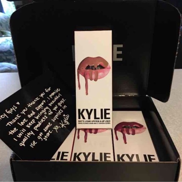 ❌SOLD❌Candy K lipkit by Kylie Jenner - Picture 1 of 2