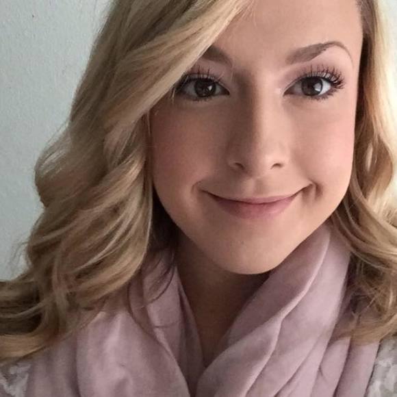 Meet your Posher, Bethany