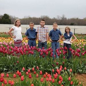 Meet your Posher, Carla