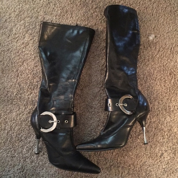 $8 - Black & Silver Dress Boots