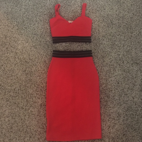 Two piece skirt and crop top