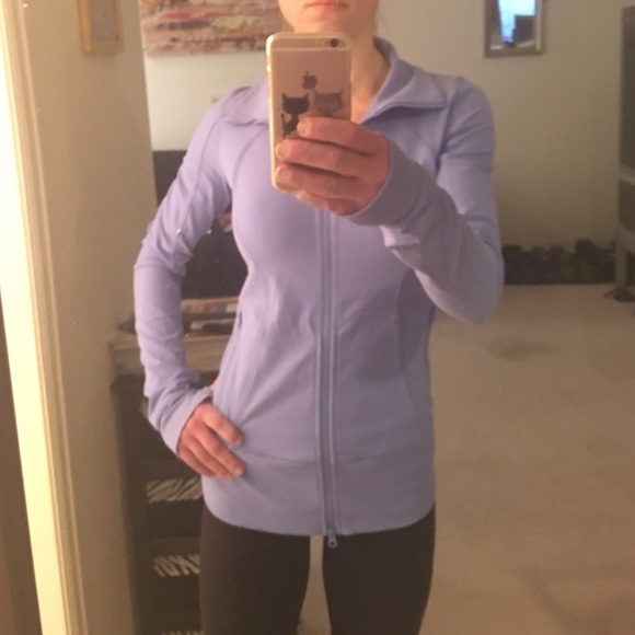 Gorgeous Lululemon running jacket