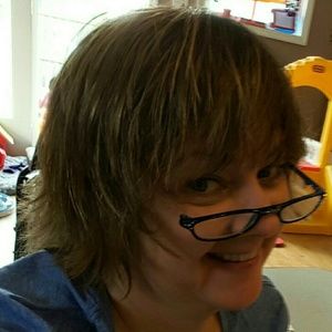 Meet your Posher, Lynn