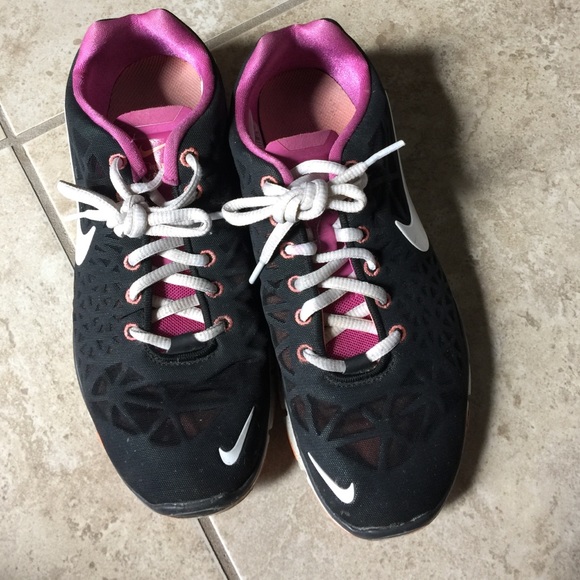 Nike Free - Picture 2 of 4