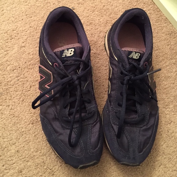 New balance shoes