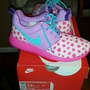 Brand new Nike Roshe One