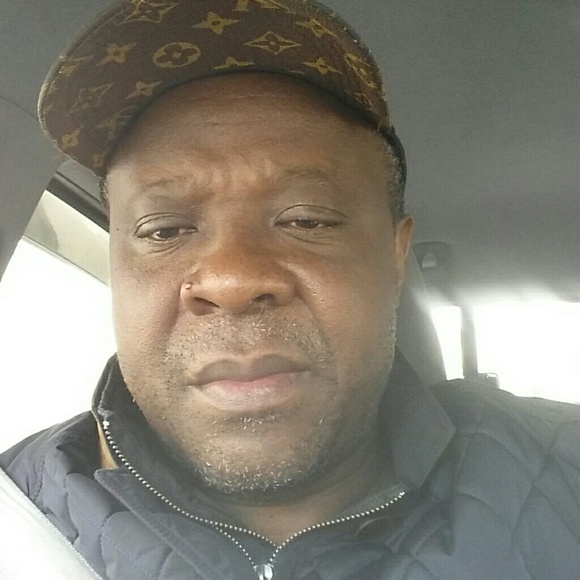 Meet your Posher, Osseni