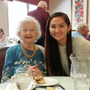 Meet your Posher, Alexianna