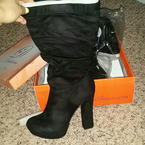 Black Suede Slouchy Heeled Boots