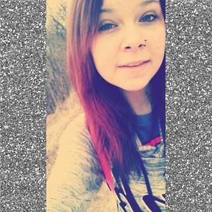 Meet your Posher, Christara