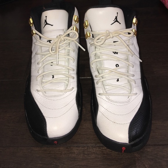 Jordan Taxi 12s. men's 8.