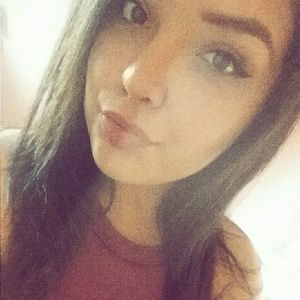 Meet your Posher, Nadine