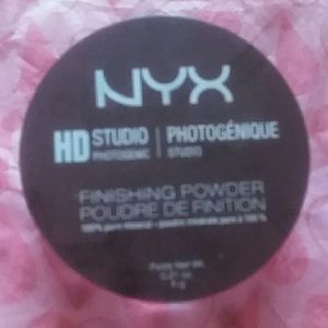 nyx finishing powder