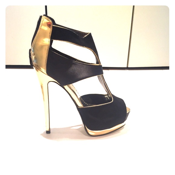 Shoes NWT