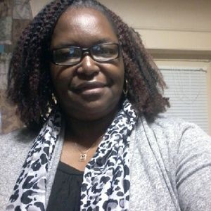 Meet your Posher, Denise