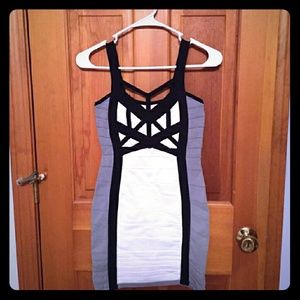 Dresss from difrent brand in size large and meduim