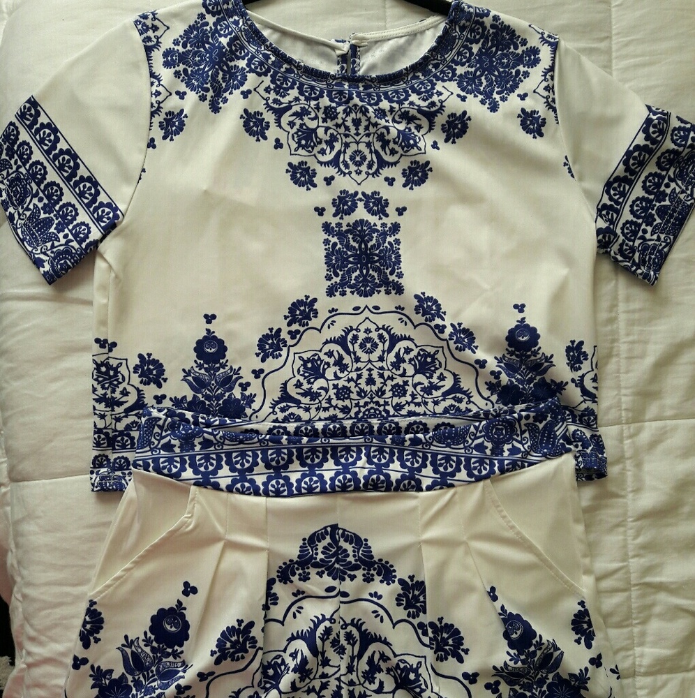 2 pc set - Picture 2 of 2
