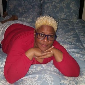 Meet your Posher, Marva