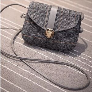 Cross body bag