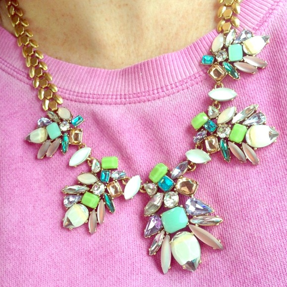 Stella & Dot Trellis necklace