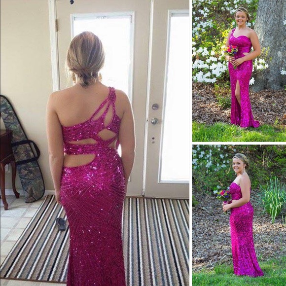 Fushia prom dress!