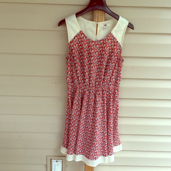 Floaty, flirty Summer dress