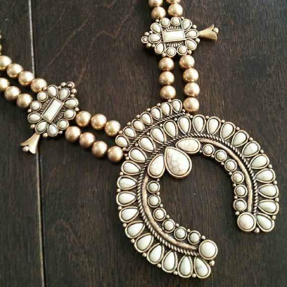 Brand New Beige Navajo Squash Blossom Necklace