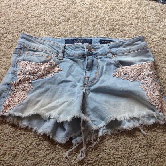 Jessica Simpson shorts - low rise